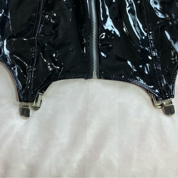 🩵2FOR$20 Spirit Halloween Sexy Police Costume, With Hat & Matching Purse - Picture 3 of 15